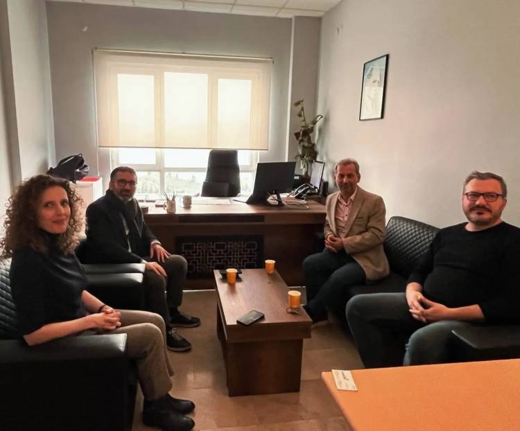 Ortakfikir ajansı sahiplerinden Grafik Tasarımcı Murat İnan ve Satso meslek komitesi başkanı Ender Gürsoy 5 Mart Salı günü bölümümüzü ziyaret etti.